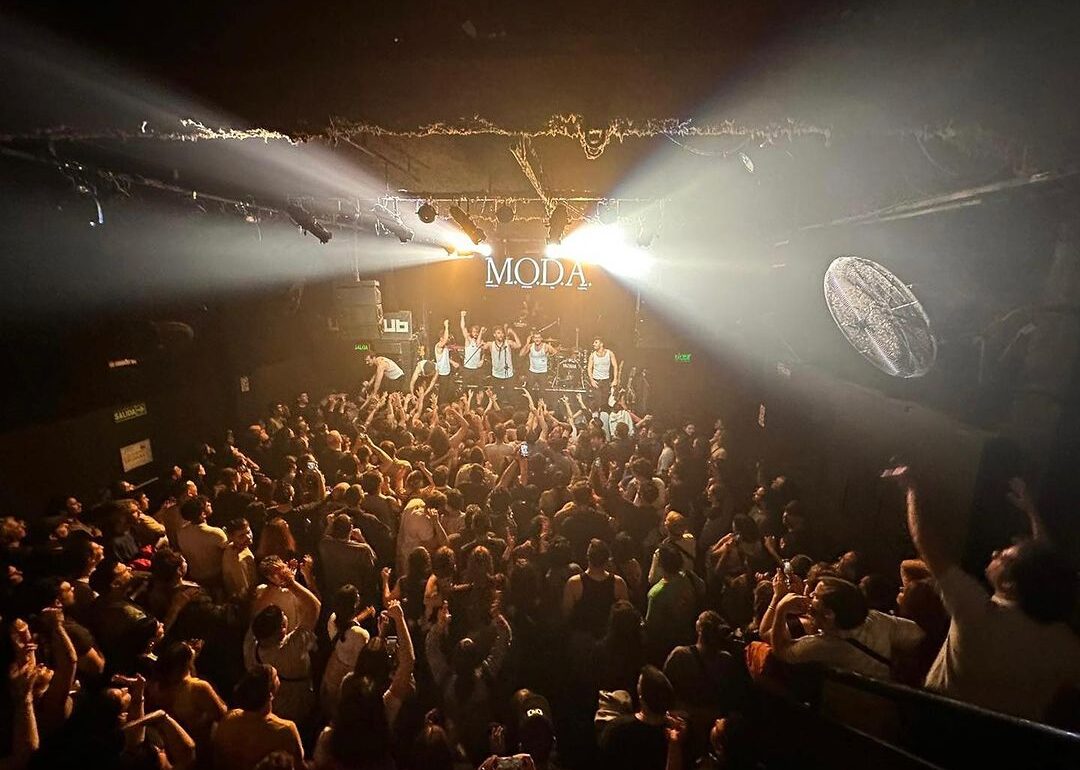 La M.O.D.A. en Buenos Aires - Uniclub